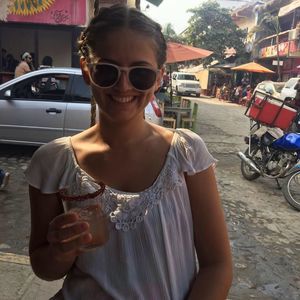 Meet your Posher, Jillian